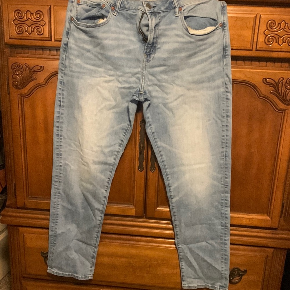 34-32 American eagle jeans